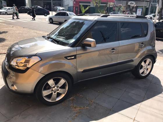 KIA SOUL 1.6 EX 16V FLEX 4P AUTOMÁTICO
